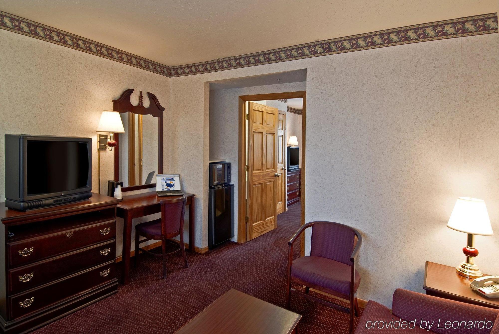 Americas Best Value Inn Waukegan Bilik gambar
